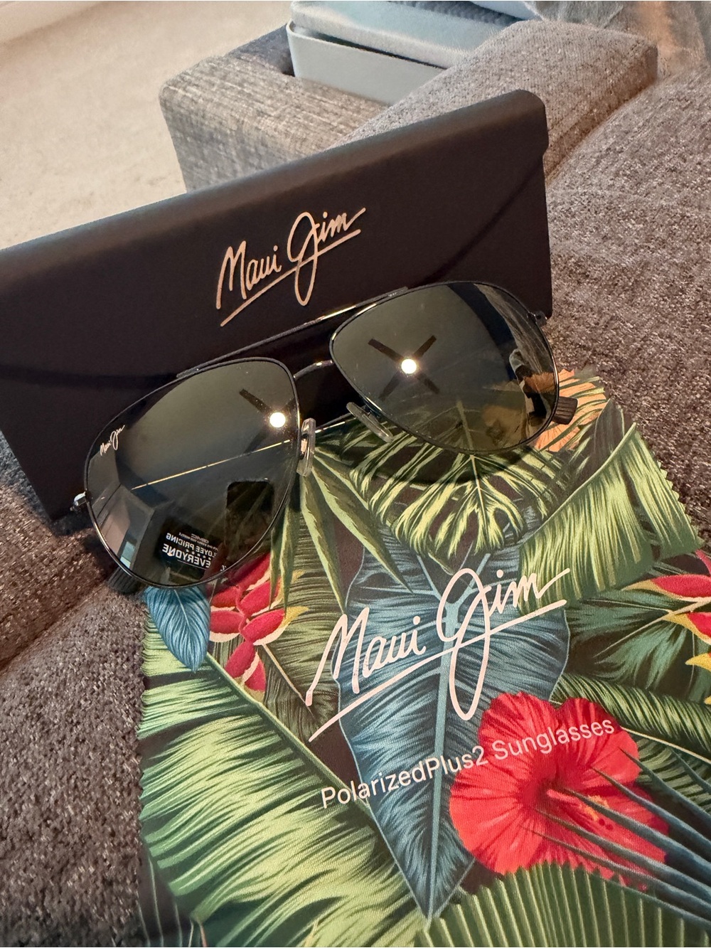 **NWT Maui Jim Hau'oli XL Unisex Aviator sunglasses - Picture 3 of 6